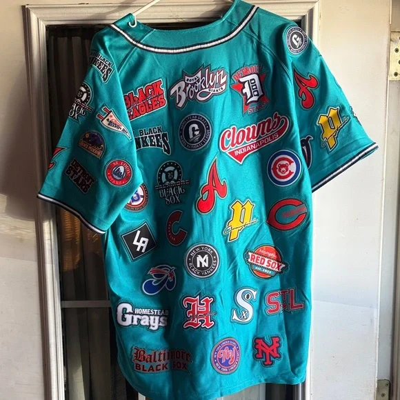 Teal Men's Casual Button Down Shirt with Patches - Picture 3 of 3